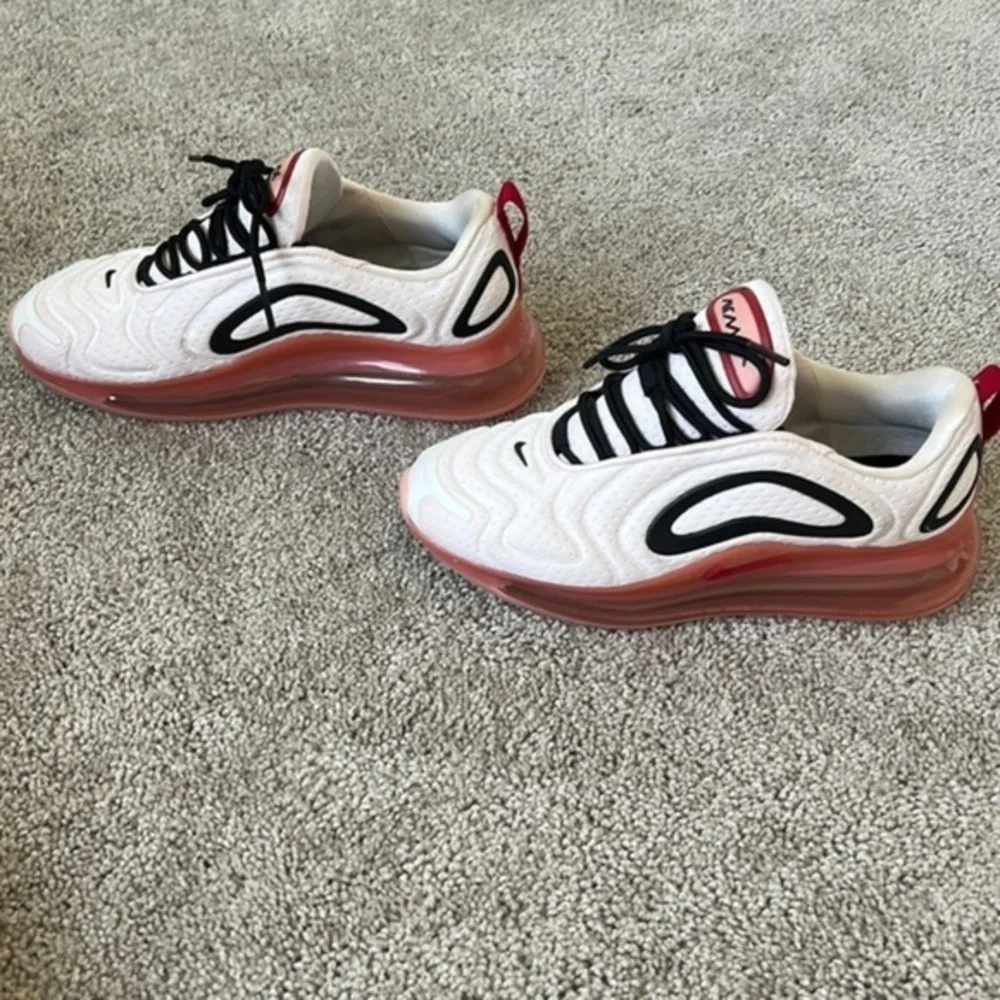Womens Nike Air Max 720 Light Soft Pink Coral
